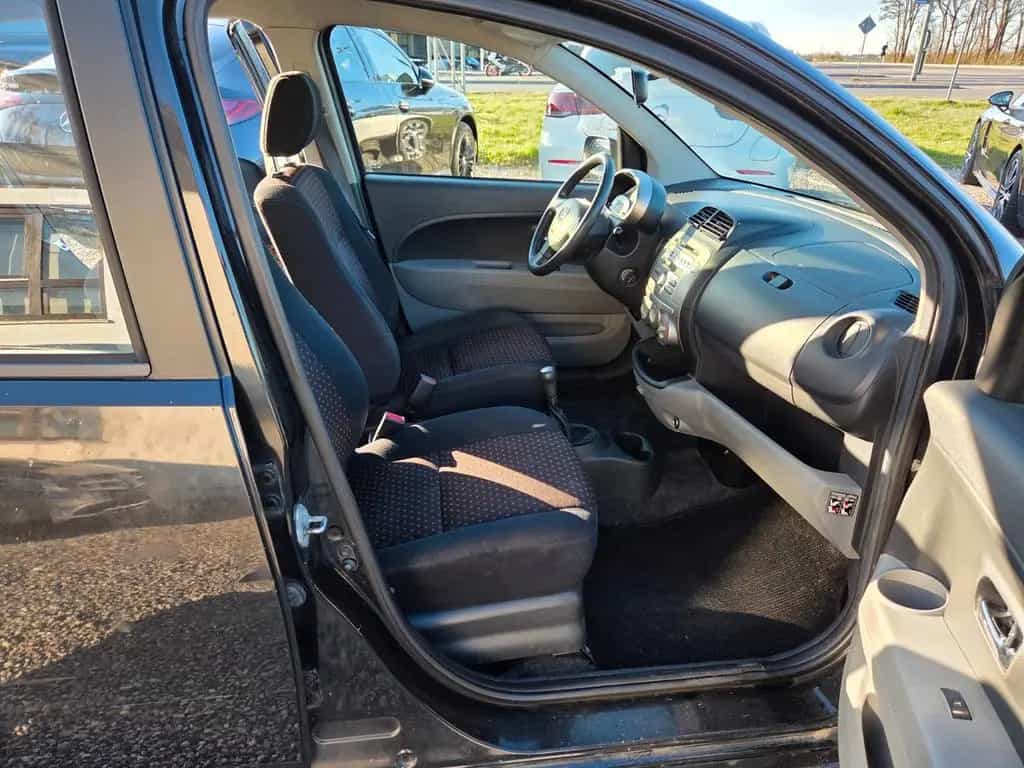 Daihatsu Sirion 1.5 S Klima*TÜV bis 06/2027 08/2007-photo-14