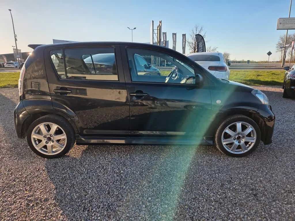 Daihatsu Sirion 1.5 S Klima*TÜV bis 06/2027 08/2007-photo-4