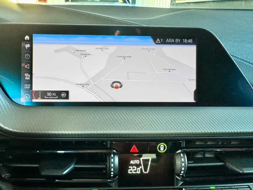 BMW 1 Series 118d M Sport Automatik Navi LED 18 Zoll 02/2020-photo-12