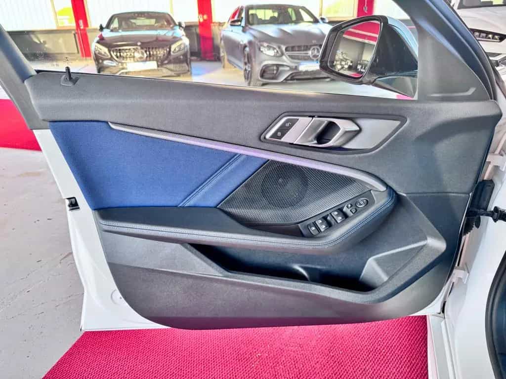 BMW 1 Series 118d M Sport Automatik Navi LED 18 Zoll 02/2020-photo-15