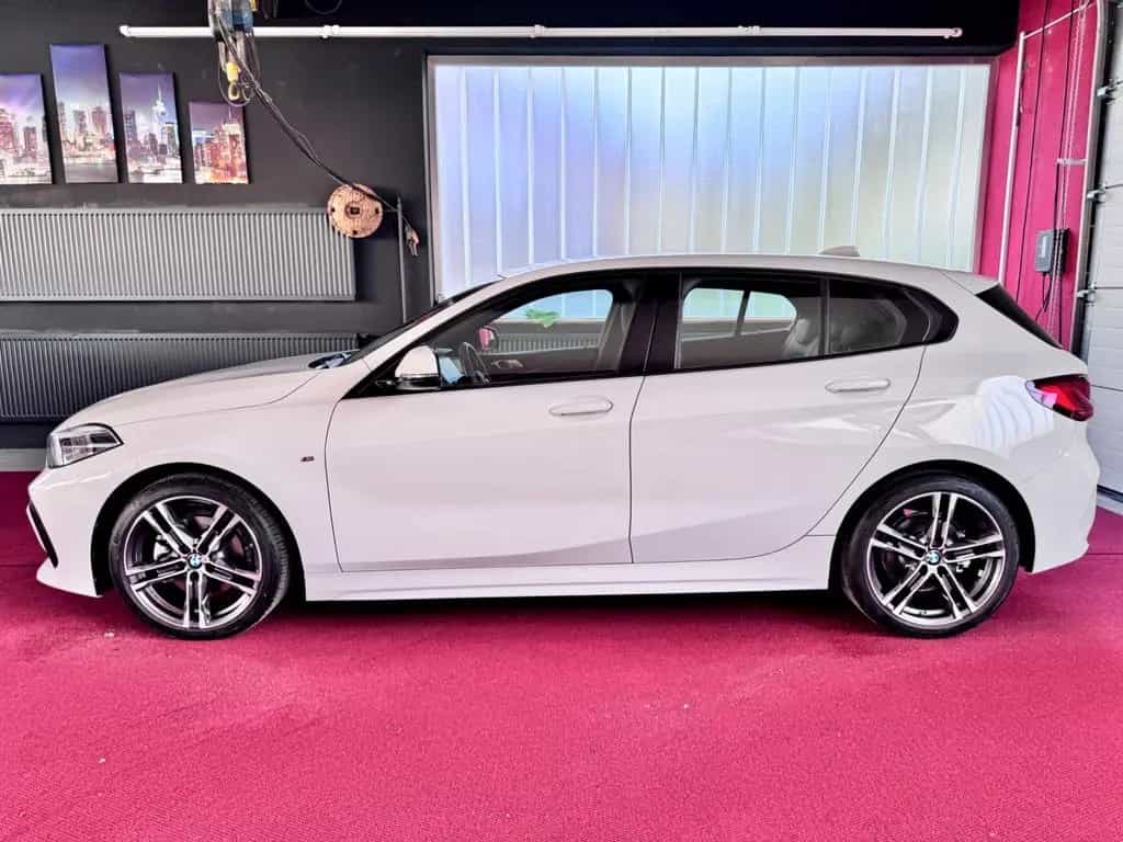 BMW 1 Series 118d M Sport Automatik Navi LED 18 Zoll 02/2020-photo-7