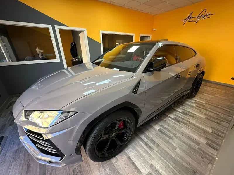Lamborghini Urus Possibilità agevolazione pagame 06/2019-photo-5