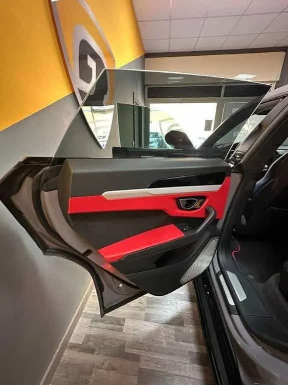 Lamborghini Urus Possibilità agevolazione pagame 06/2019-photo-9