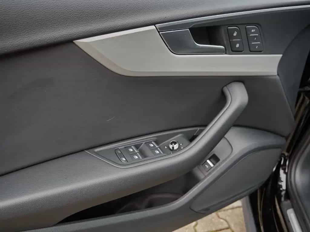 Audi A4 allroad 50 TDI quattro Matrix*360°*Navi*DAB 12/2022-photo-20