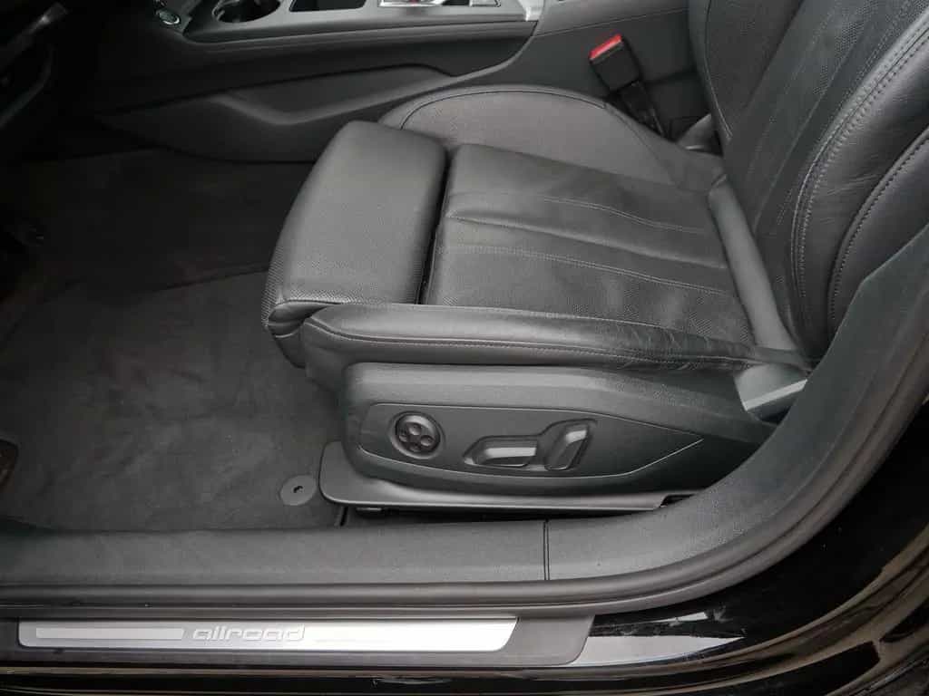 Audi A4 allroad 50 TDI quattro Matrix*360°*Navi*DAB 12/2022-photo-21