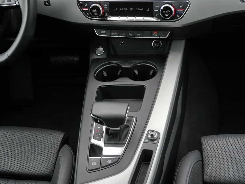 Audi A4 allroad 50 TDI quattro Matrix*360°*Navi*DAB 12/2022-photo-6