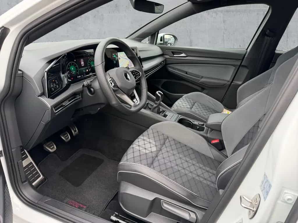 Volkswagen Golf VIII 1.5 TSI R-LINE LEDplus+NAV+ACC+SHZ+RFK 10/2020-photo-11