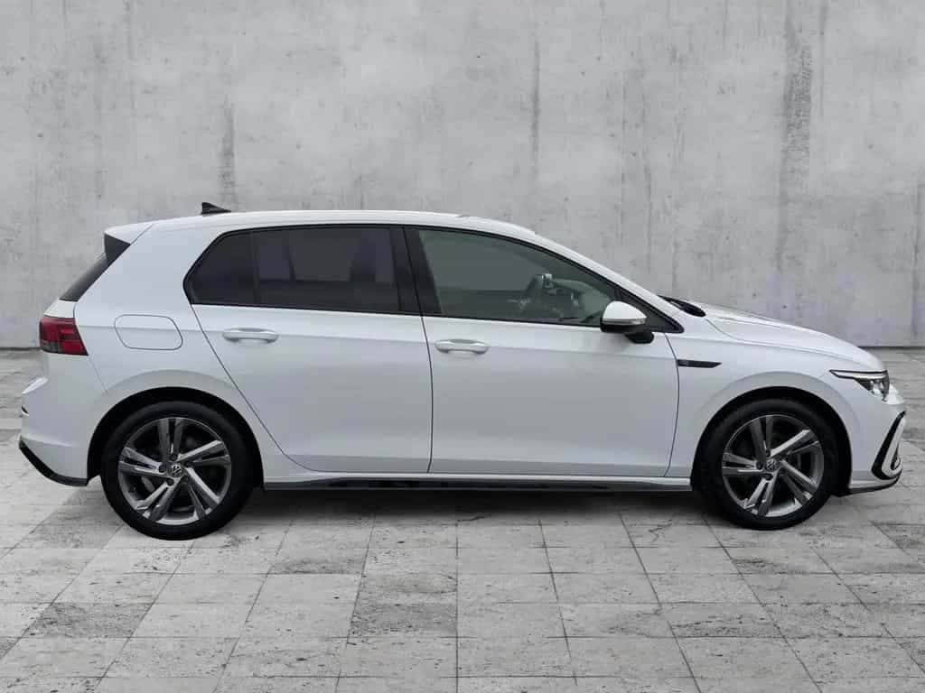 Volkswagen Golf VIII 1.5 TSI R-LINE LEDplus+NAV+ACC+SHZ+RFK 10/2020-photo-6