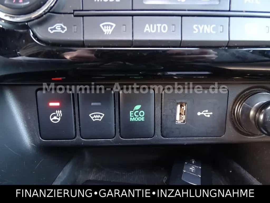 Mitsubishi Eclipse Cross 1.5 Top"KAMERA"LED"HUD"LEDER"NAVI 04/2018-photo-33