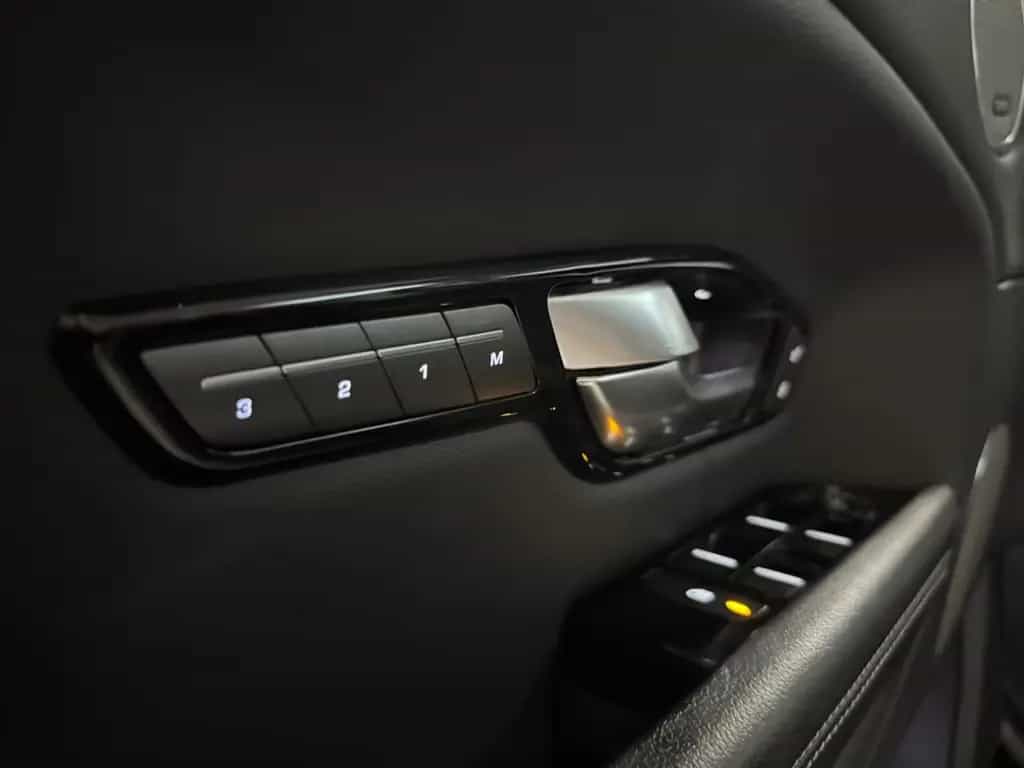 Land Rover Range Rover Evoque 2.0 TD4 HSE|Dynamic|LED|Pano|Meridian 11/2015-photo-12