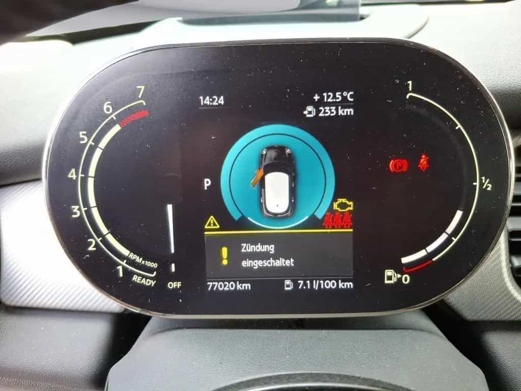 MINI Cooper S Classic Trim Navi LED Head Up Klimaaut. 10/2021-photo-9