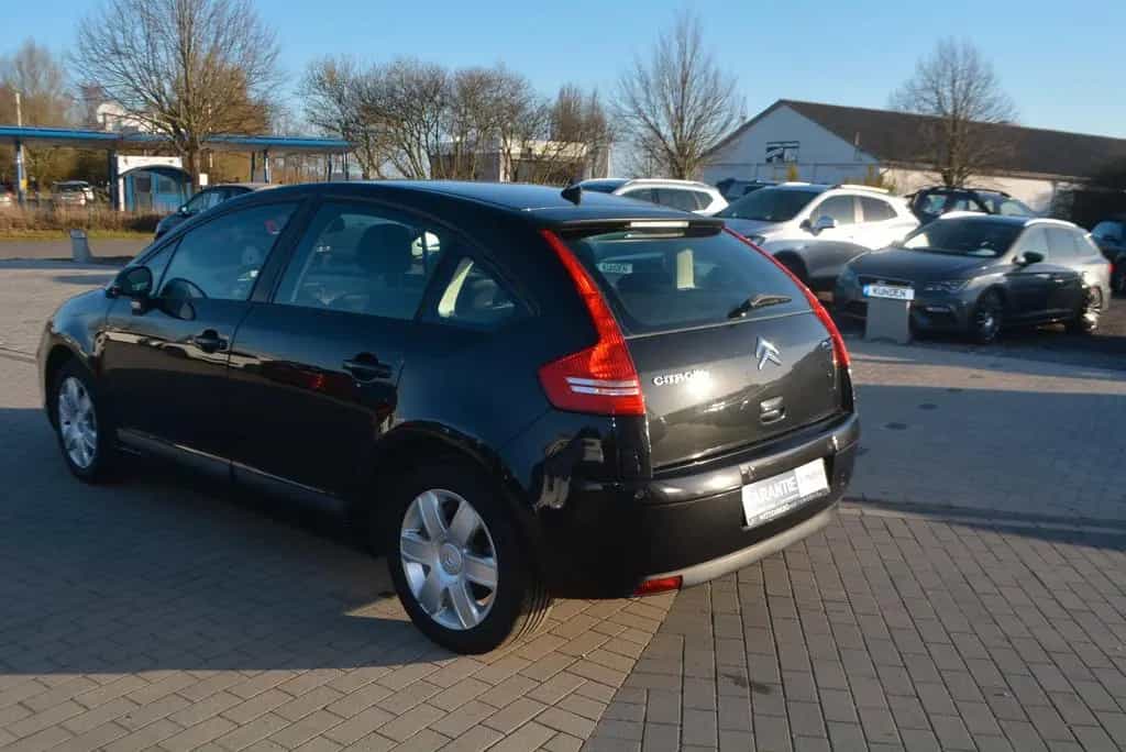 Citroën C4 Lim. Comfort 10/2007-photo-10