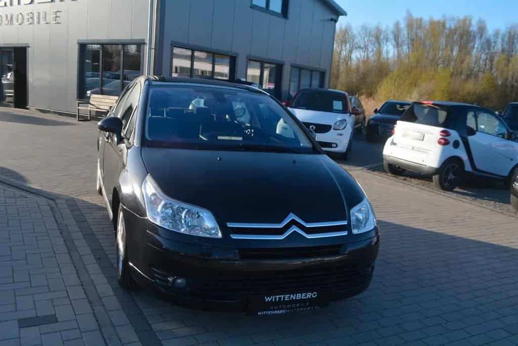 Citroën C4 Lim. Comfort 10/2007-photo-3