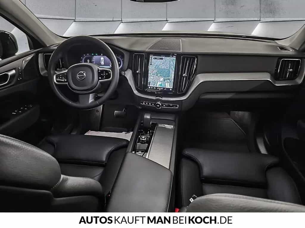Volvo XC60 B4 D Plus Dark ACC BLIS AHK 4xSHz MEM VLED 01/2024-photo-8