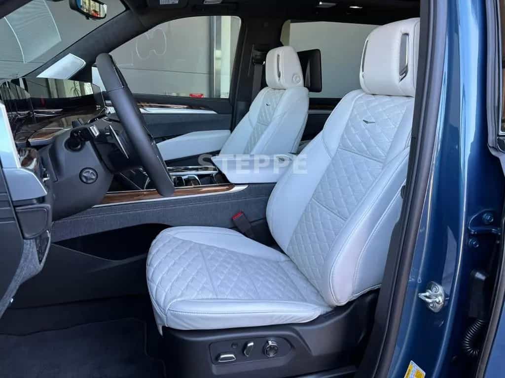 Cadillac Escalade FACELIFT MY26 6.2 V8 ESV Sport Platinum null-photo-10