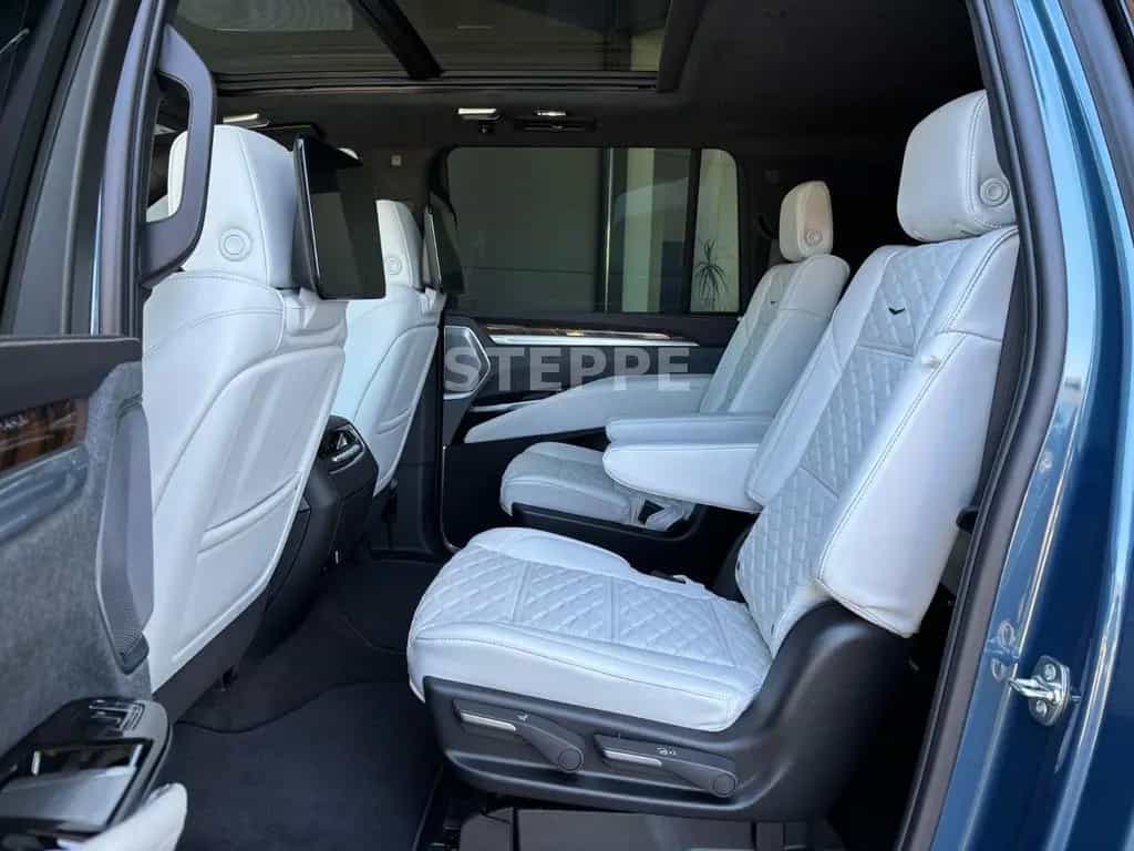Cadillac Escalade FACELIFT MY26 6.2 V8 ESV Sport Platinum null-photo-11