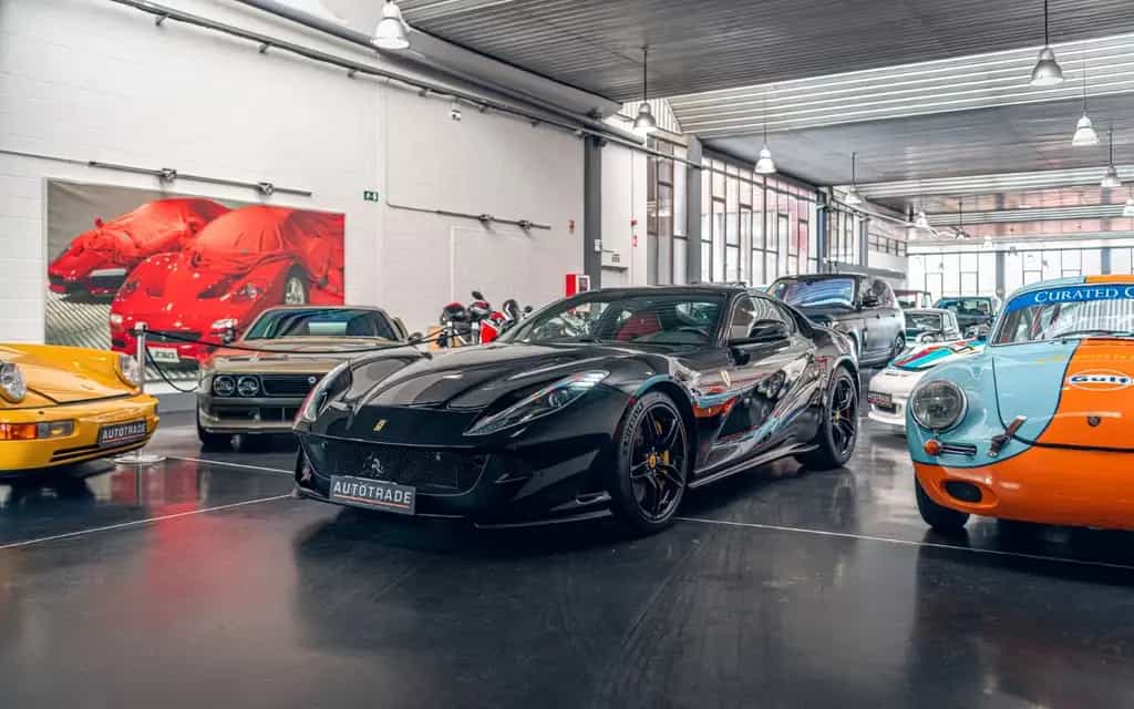 Ferrari 812 6.5 V12 Superfast DCT F1 02/2018-photo-0