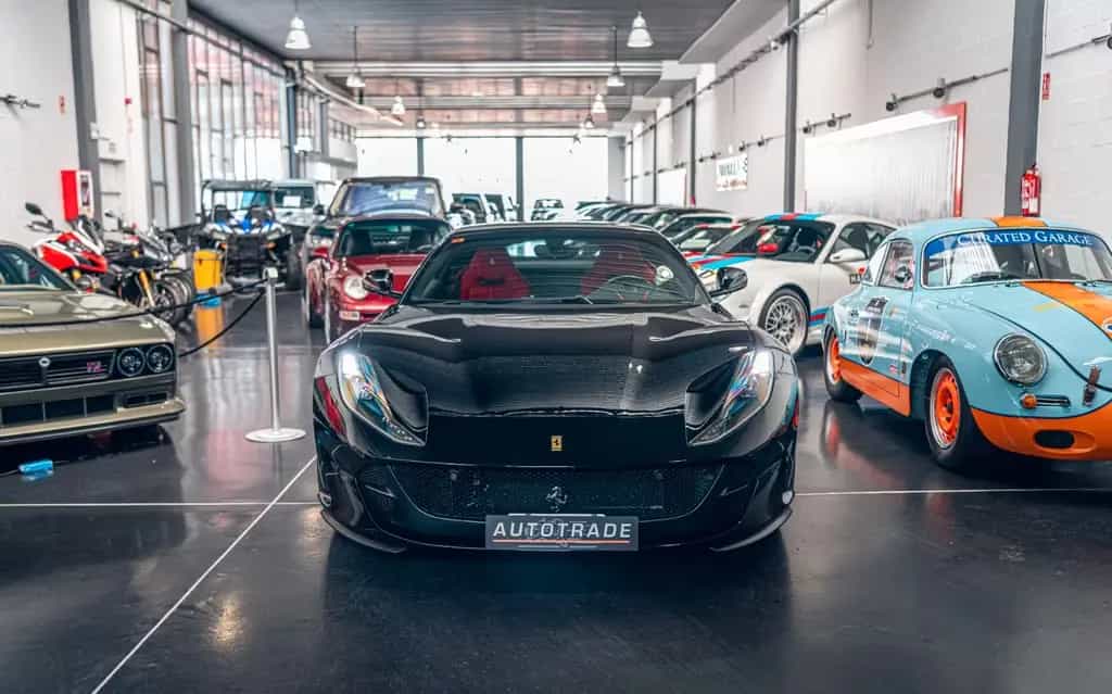 Ferrari 812 6.5 V12 Superfast DCT F1 02/2018-photo-1