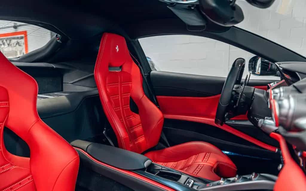 Ferrari 812 6.5 V12 Superfast DCT F1 02/2018-photo-13
