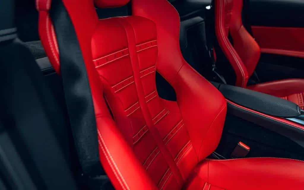 Ferrari 812 6.5 V12 Superfast DCT F1 02/2018-photo-15