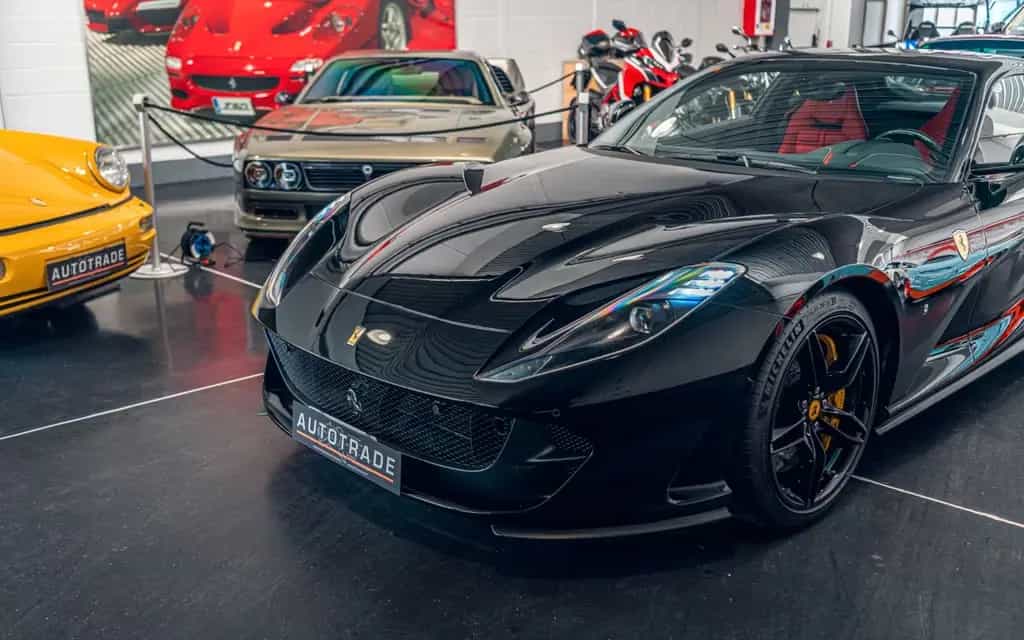 Ferrari 812 6.5 V12 Superfast DCT F1 02/2018-photo-2
