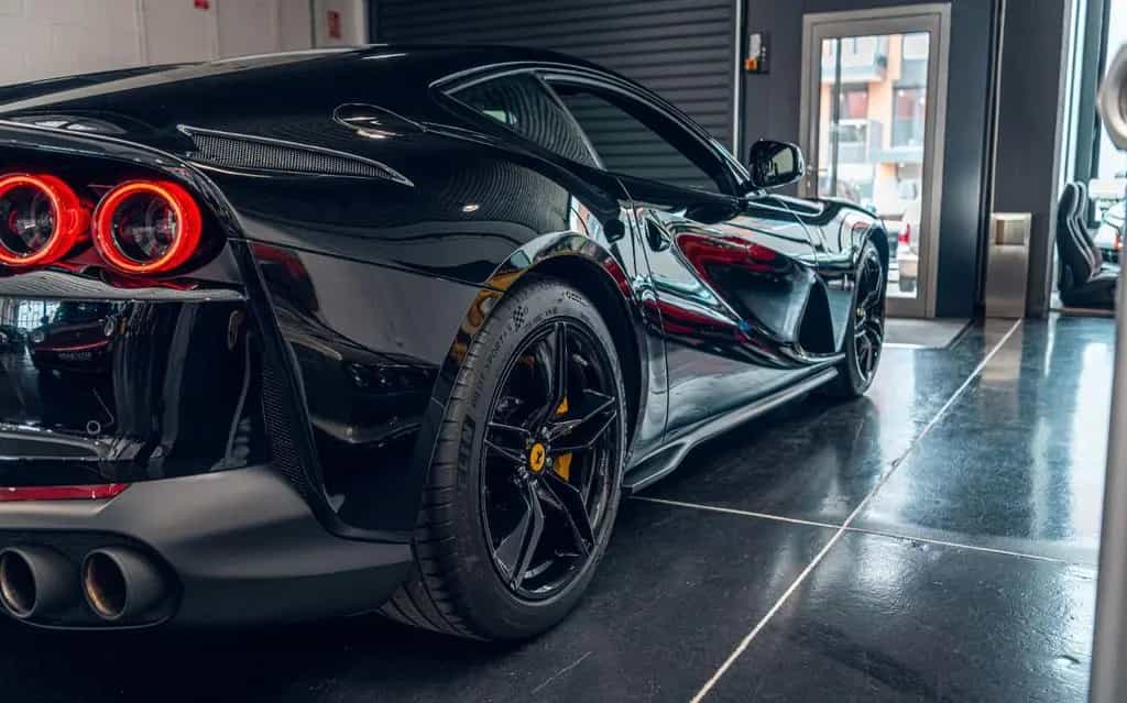 Ferrari 812 6.5 V12 Superfast DCT F1 02/2018-photo-9