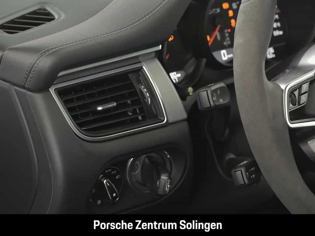 Porsche Macan GTS PANO BOSE Standheizung Approved 08/202 01/2017-photo-10