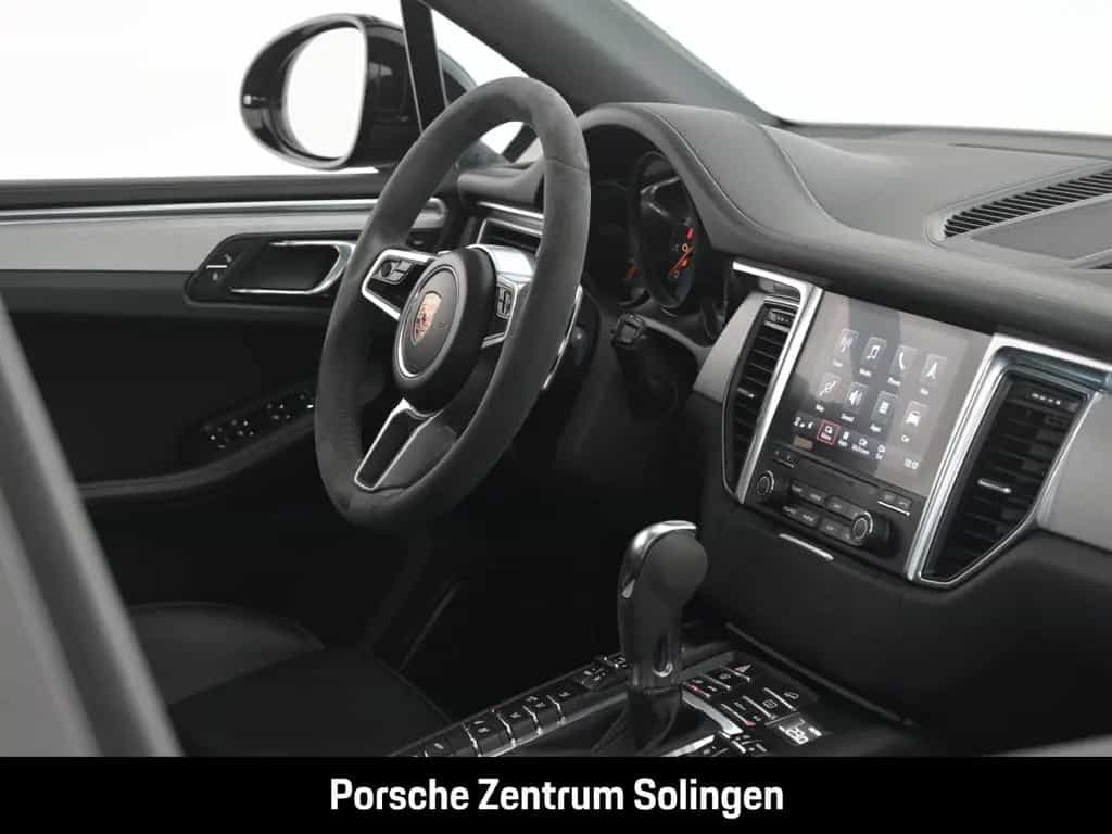 Porsche Macan GTS PANO BOSE Standheizung Approved 08/202 01/2017-photo-22