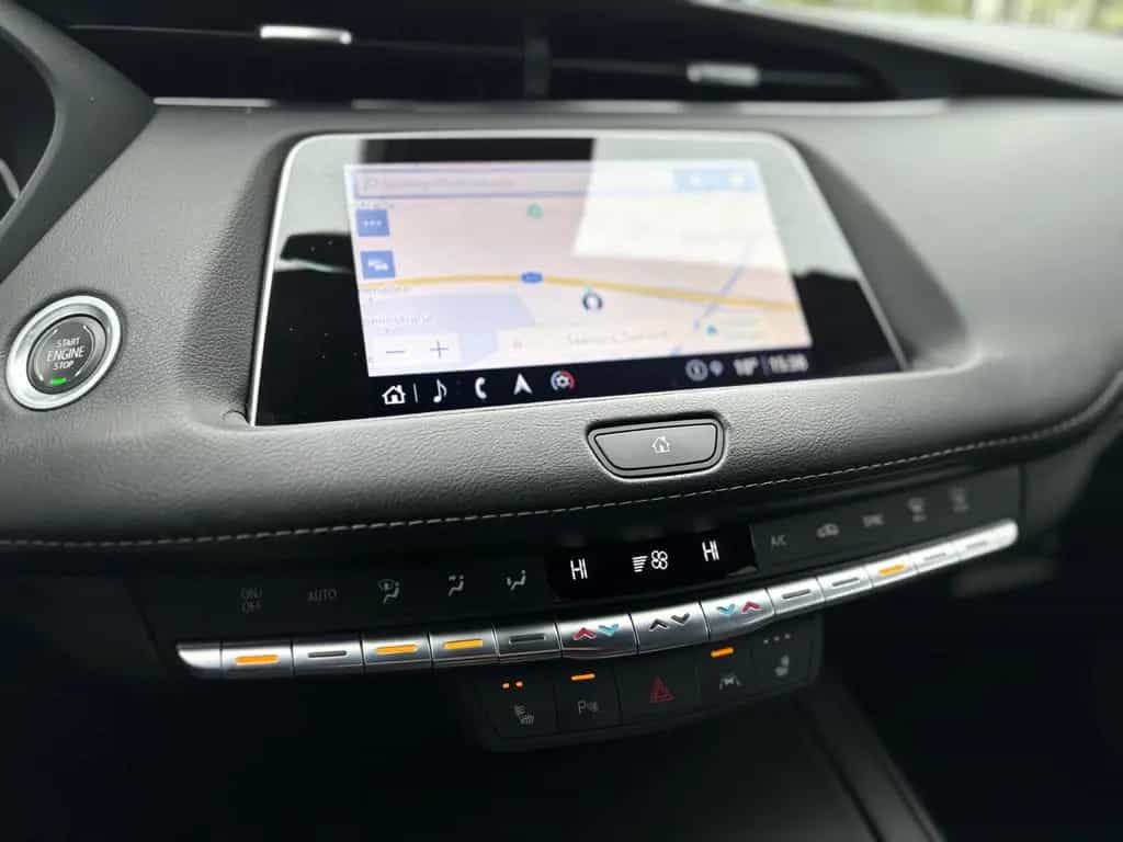 Cadillac XT4 LUXURY AWD *1. HAND*AUT*GARANTIE*BOSE*LED* 03/2023-photo-24