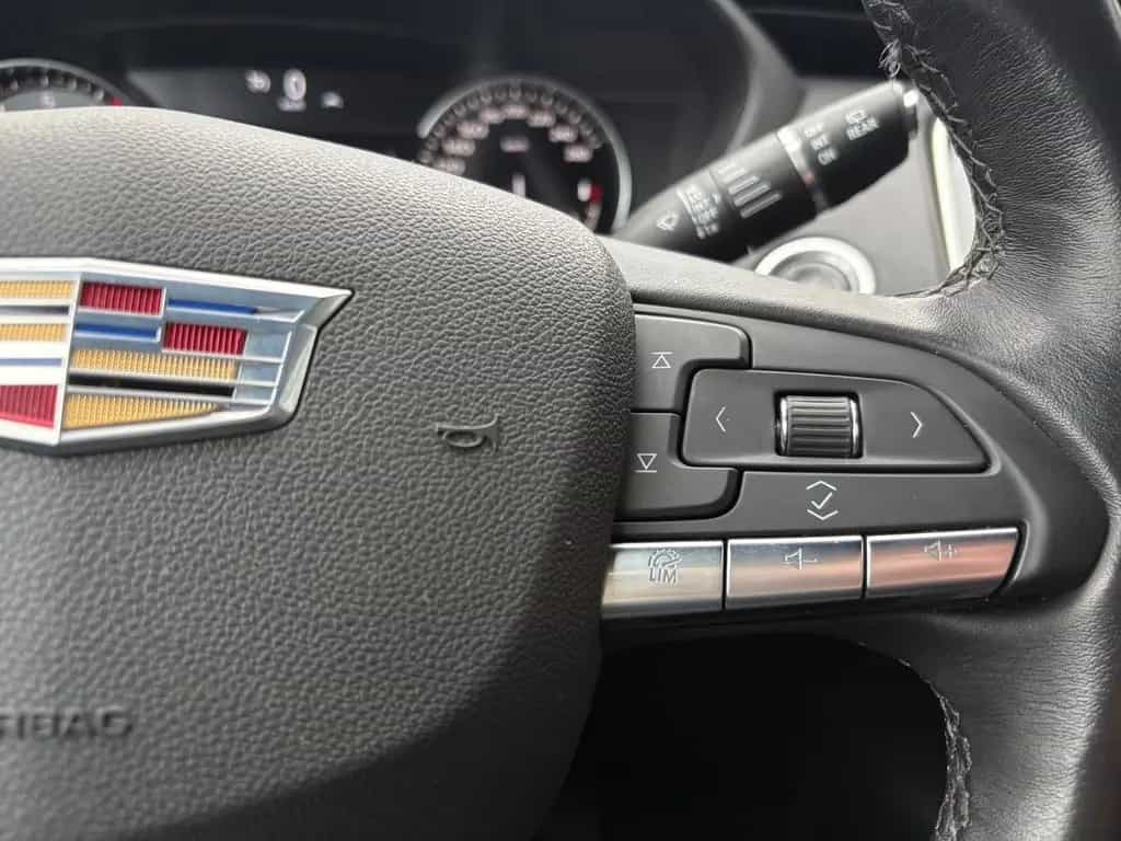 Cadillac XT4 LUXURY AWD *1. HAND*AUT*GARANTIE*BOSE*LED* 03/2023-photo-27