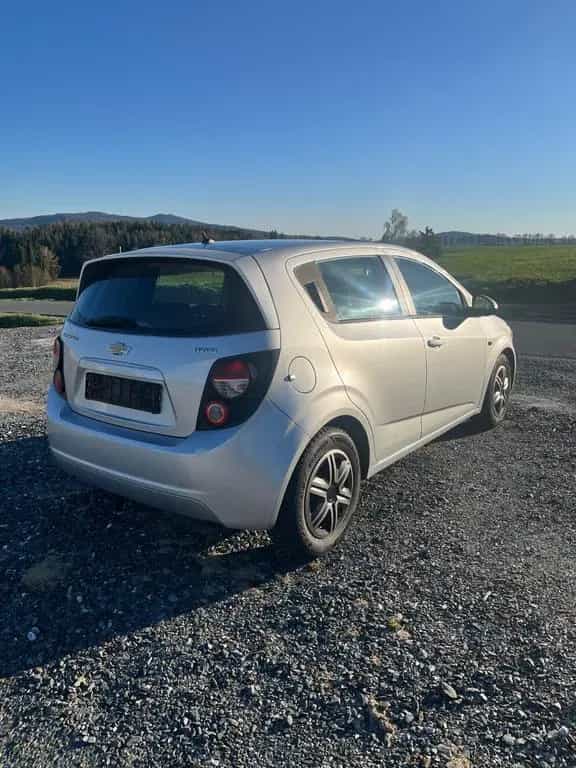 Chevrolet Aveo 1.4 LT+ LT+ 12/2011-photo-2