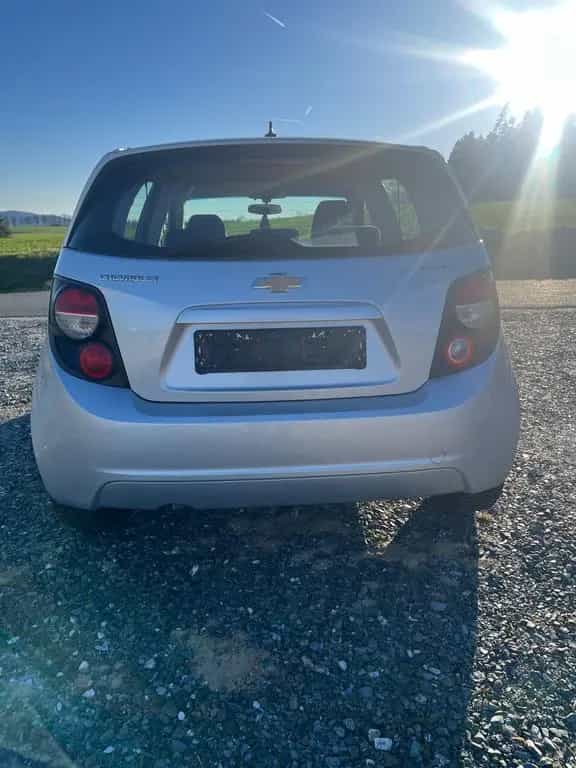 Chevrolet Aveo 1.4 LT+ LT+ 12/2011-photo-4
