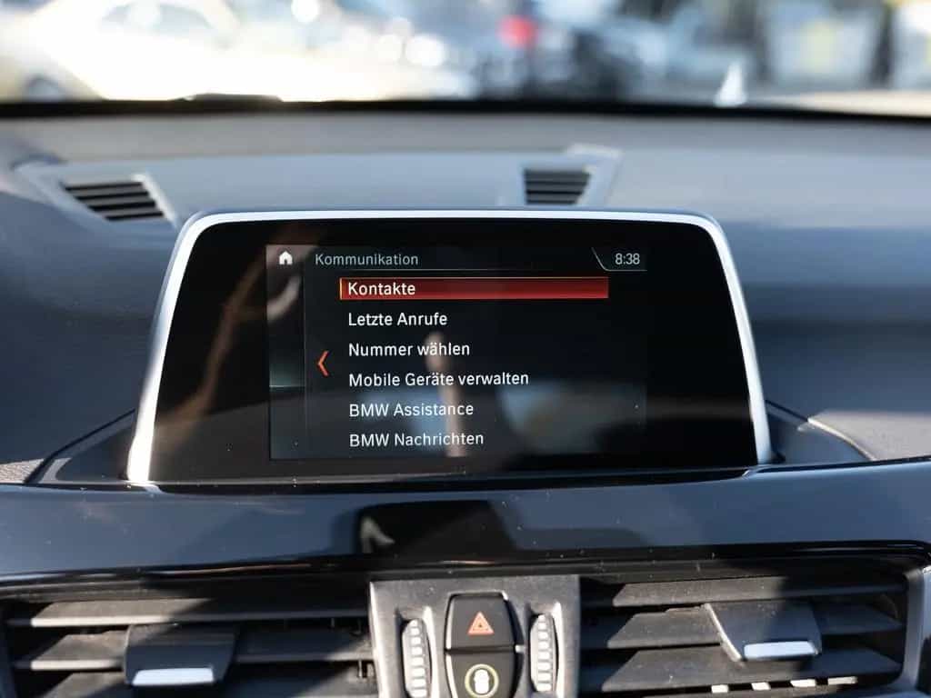 BMW X1 sDrive 18i Sport Line LED NAVI KAMERA SHZ PDC 10/2018-photo-17