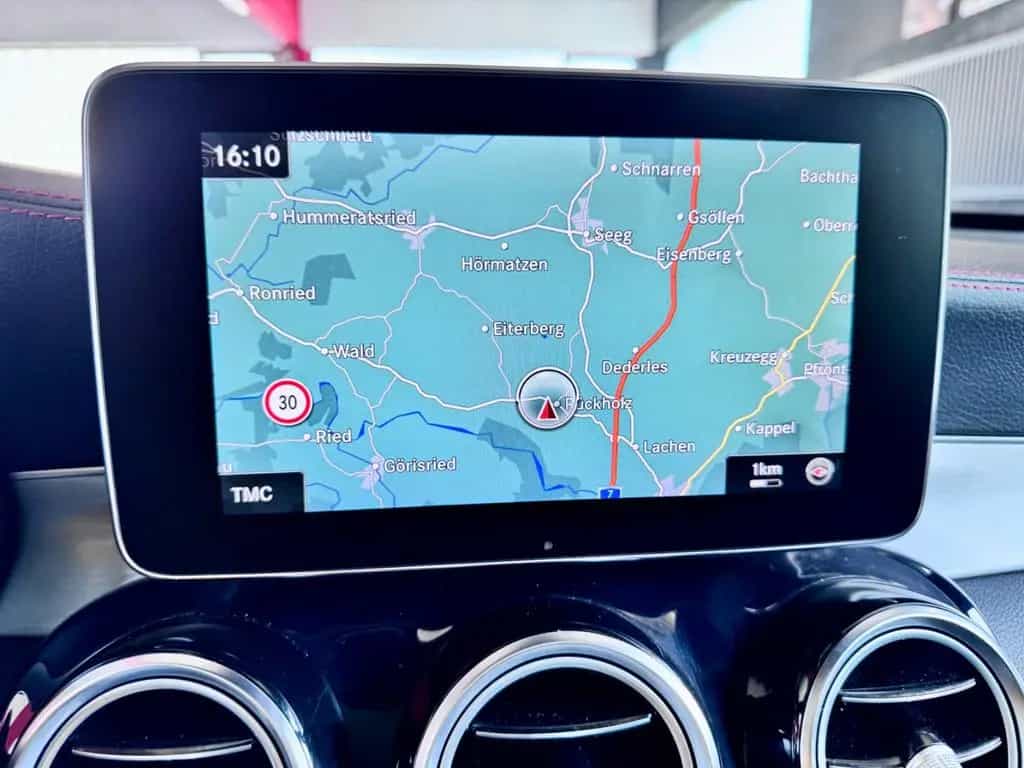 Mercedes-Benz GLC-Class AMG Pano Burmester Airmatic LED KeylesGo19 11/2016-photo-14