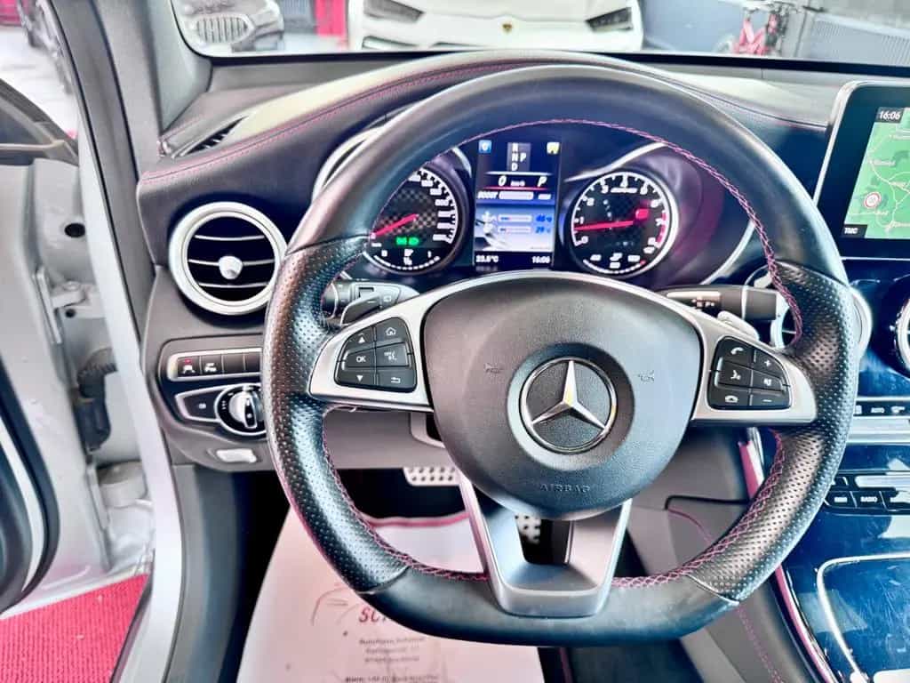 Mercedes-Benz GLC-Class AMG Pano Burmester Airmatic LED KeylesGo19 11/2016-photo-16