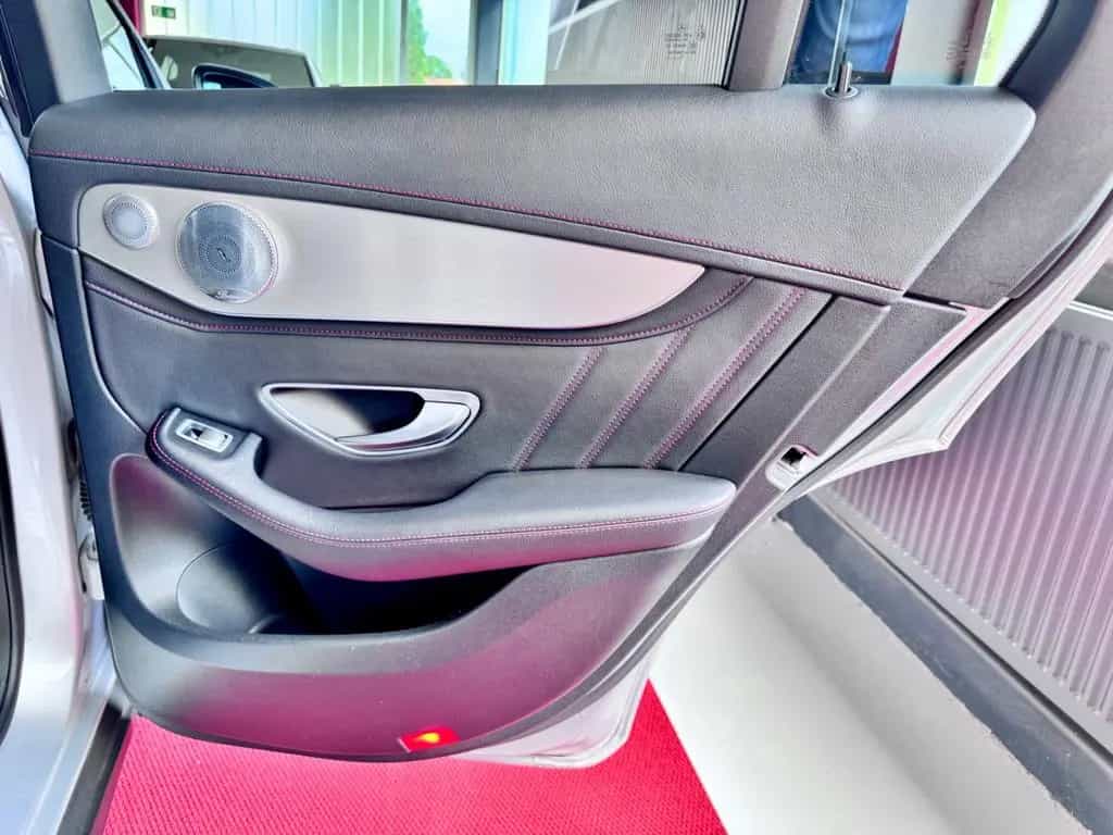 Mercedes-Benz GLC-Class AMG Pano Burmester Airmatic LED KeylesGo19 11/2016-photo-27