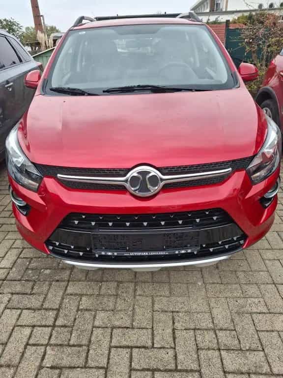 BAIC Senova X25 03/2019-photo-0