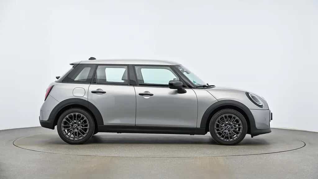 MINI Cooper C 5-Türer 11/2024-photo-3