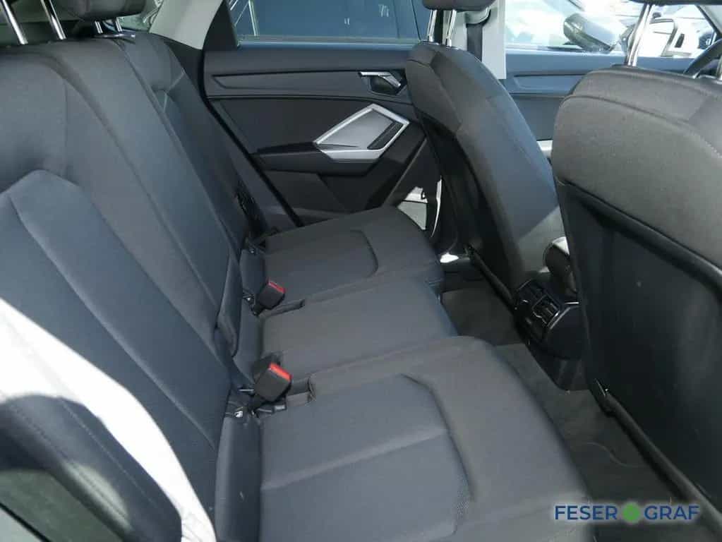 Audi Q3 Sportback 40 TFSI qu. S line Ext. ACC Nav 19" 08/2023-photo-6