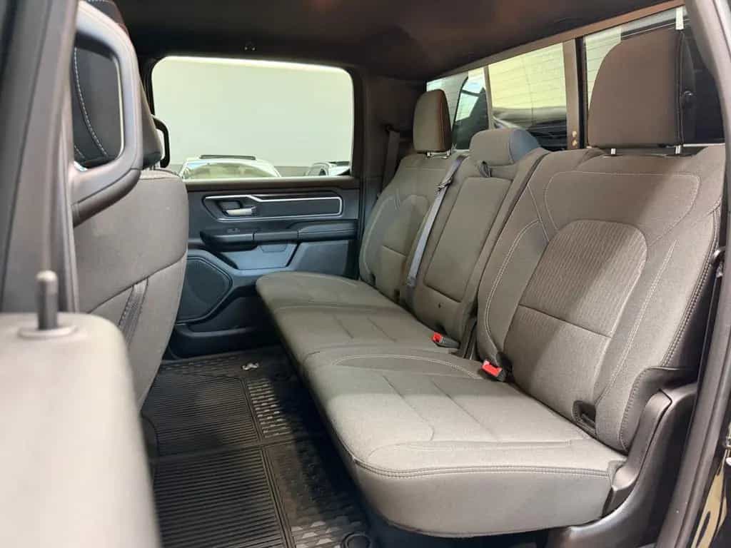 Dodge RAM 1500 3.0 EcoDiesel Bighorn Kamera Hardtop 03/2022-photo-19