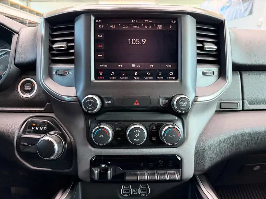 Dodge RAM 1500 3.0 EcoDiesel Bighorn Kamera Hardtop 03/2022-photo-22