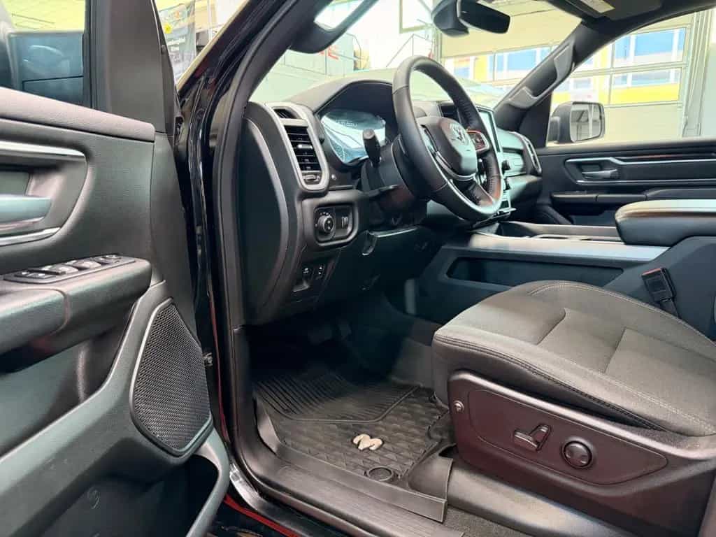 Dodge RAM 1500 3.0 EcoDiesel Bighorn Kamera Hardtop 03/2022-photo-25