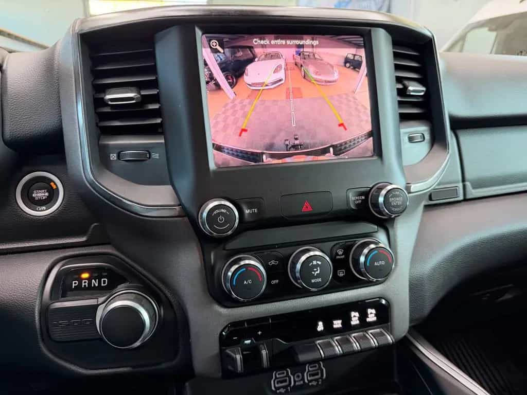 Dodge RAM 1500 3.0 EcoDiesel Bighorn Kamera Hardtop 03/2022-photo-28