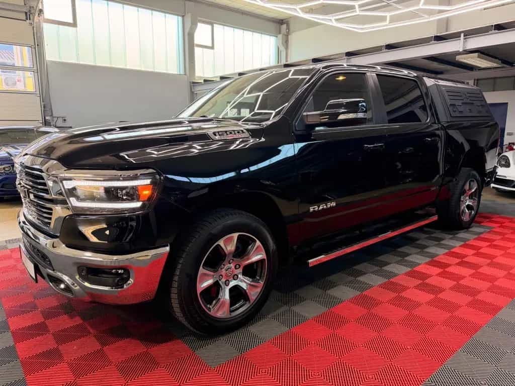 Dodge RAM 1500 3.0 EcoDiesel Bighorn Kamera Hardtop 03/2022-photo-3