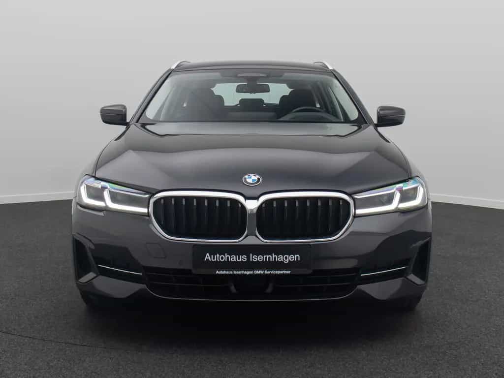 BMW 5 Series 520d xD  Kamera Laser HUD DAB AHK Komfort Alarm 03/2023-photo-1