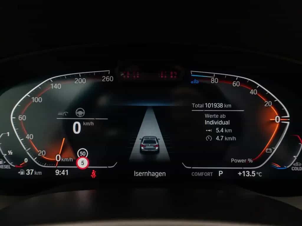 BMW 5 Series 520d xD  Kamera Laser HUD DAB AHK Komfort Alarm 03/2023-photo-41