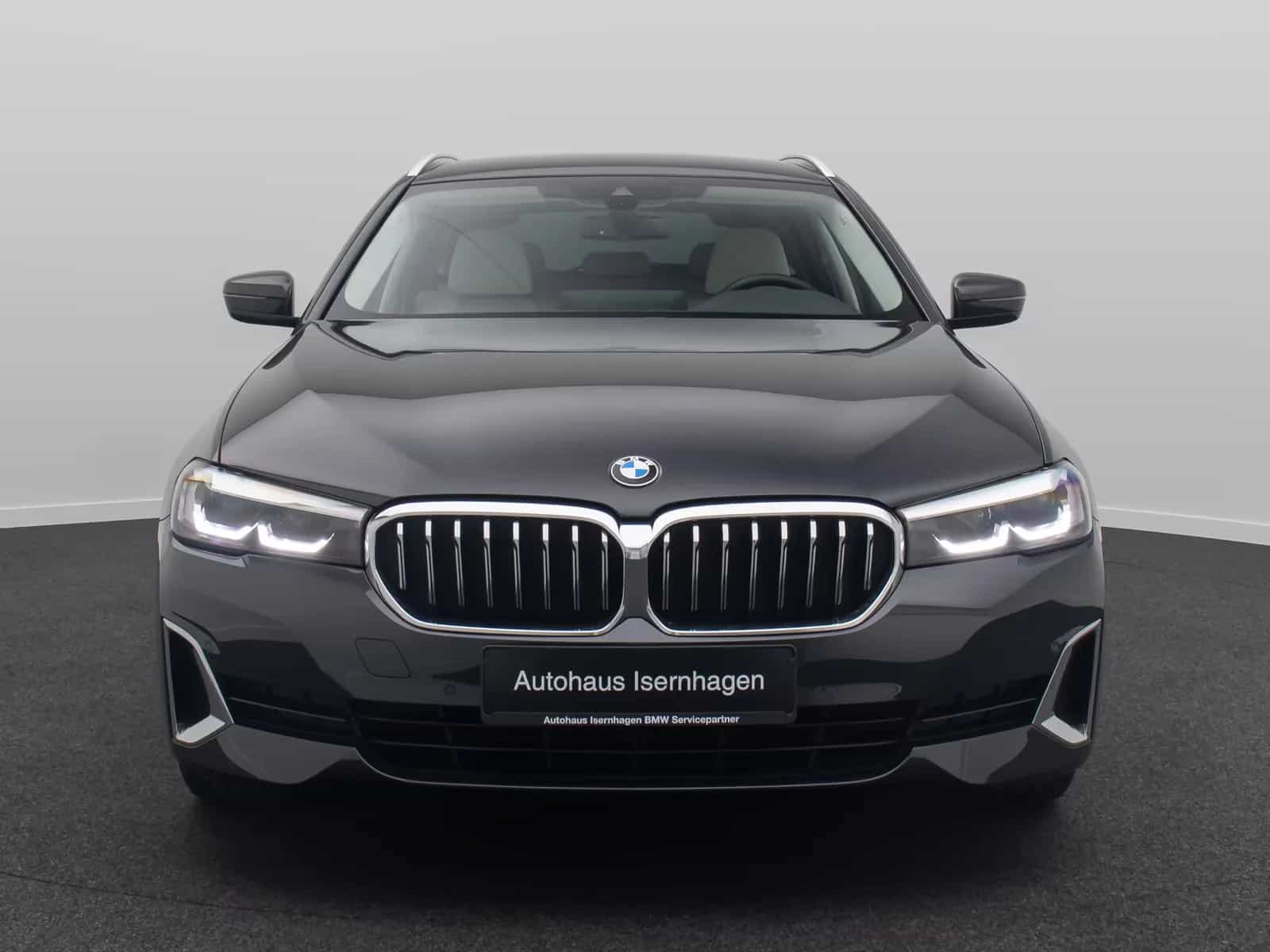 BMW 5 Series 520d xD  Kamera Laser HUD DAB AHK Komfort Alarm 05/2023-photo-1