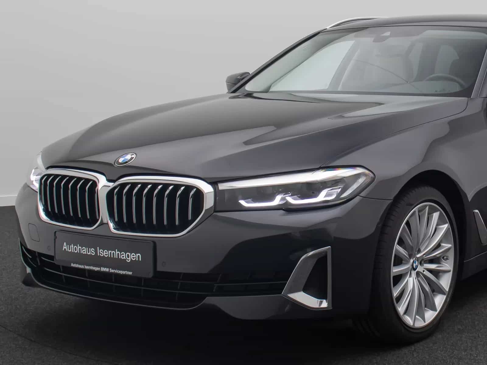 BMW 5 Series 520d xD  Kamera Laser HUD DAB AHK Komfort Alarm 05/2023-photo-17