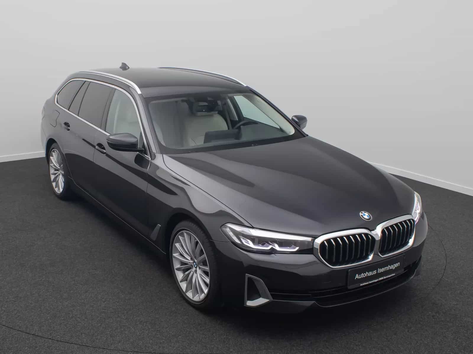BMW 5 Series 520d xD  Kamera Laser HUD DAB AHK Komfort Alarm 05/2023-photo-2