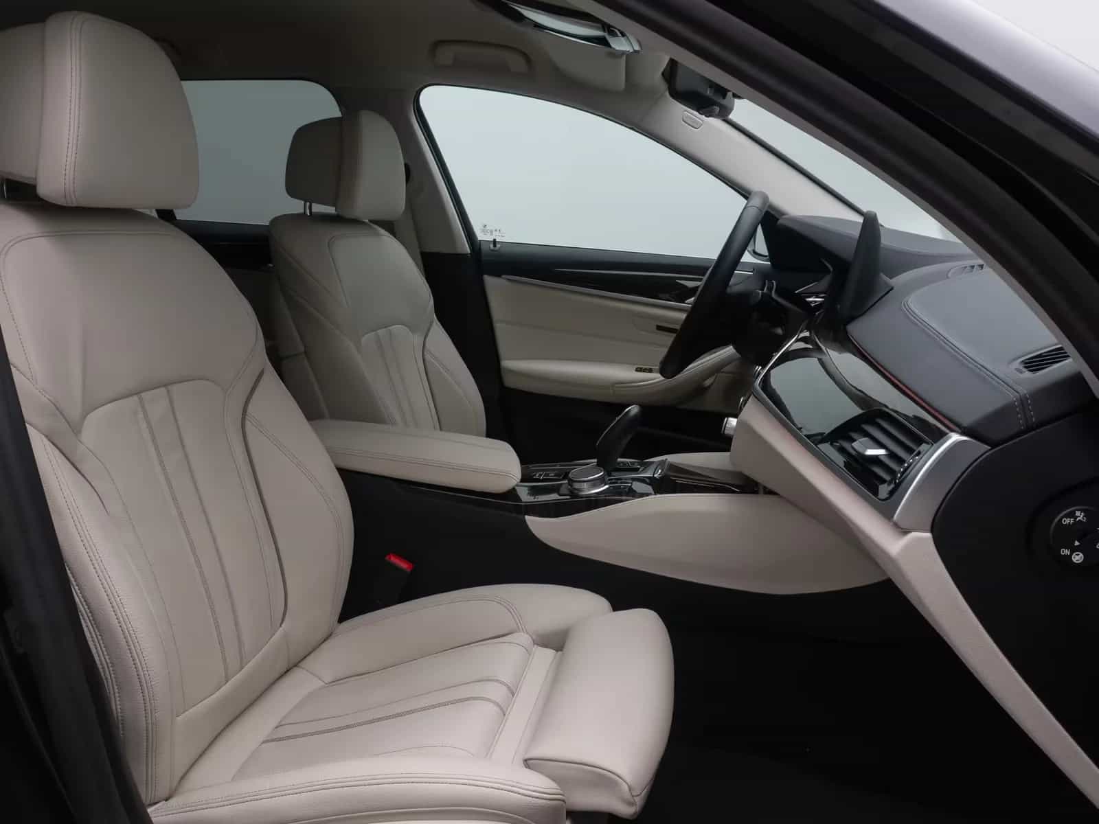 BMW 5 Series 520d xD  Kamera Laser HUD DAB AHK Komfort Alarm 05/2023-photo-34